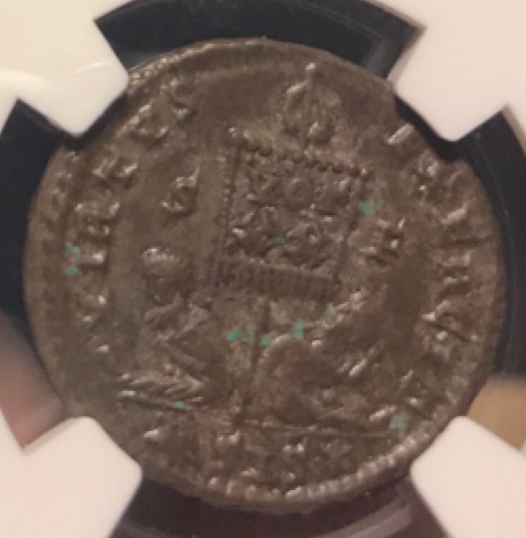 Licinius I Centenionalis AE3 (NGC)  coin collectible - Main Image 2