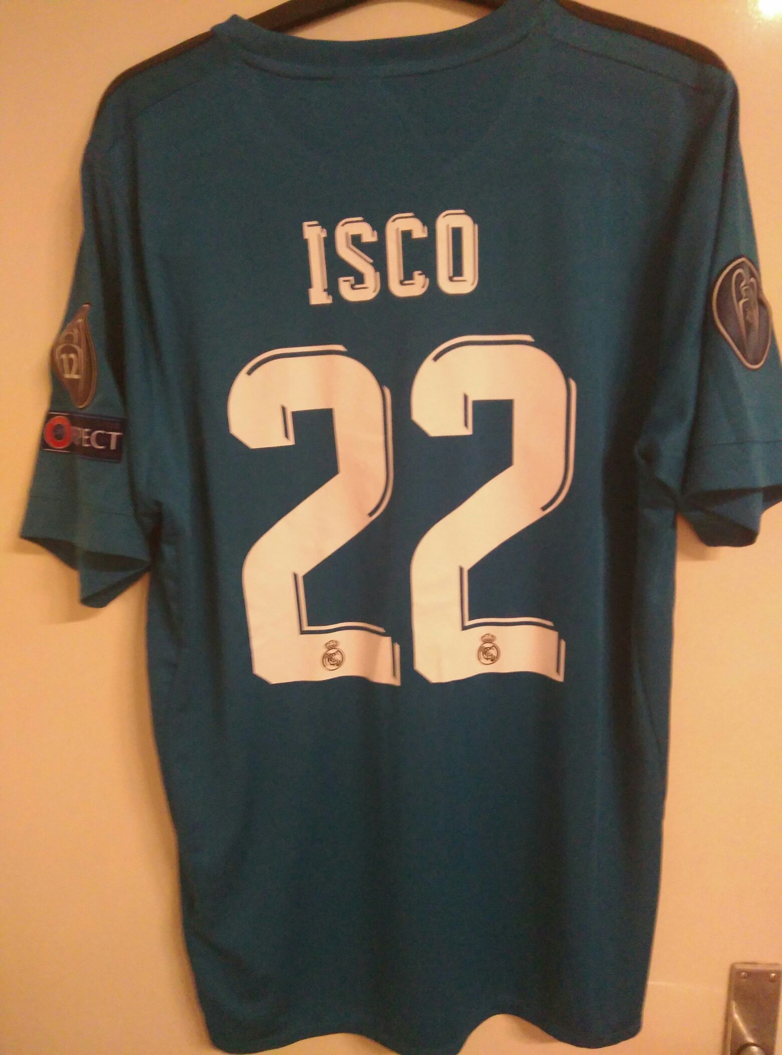 Real Madrid 2017/18 3rd  coin collectible - Main Image 2