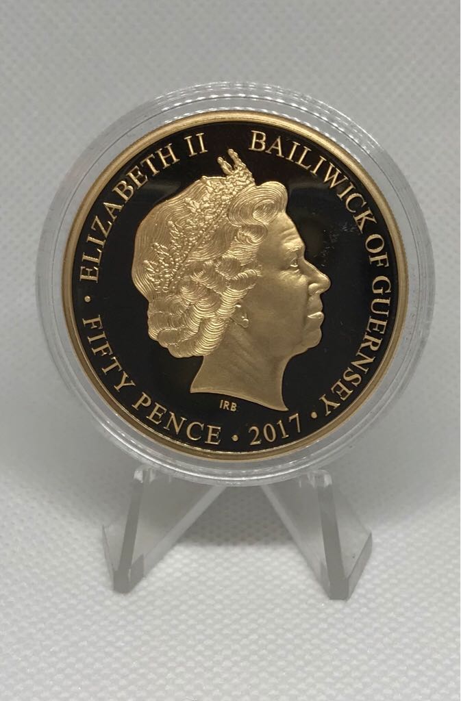 Platinum Wedding Anniversary Gold Plated Proof 50p - Honeymoon  coin collectible - Main Image 2