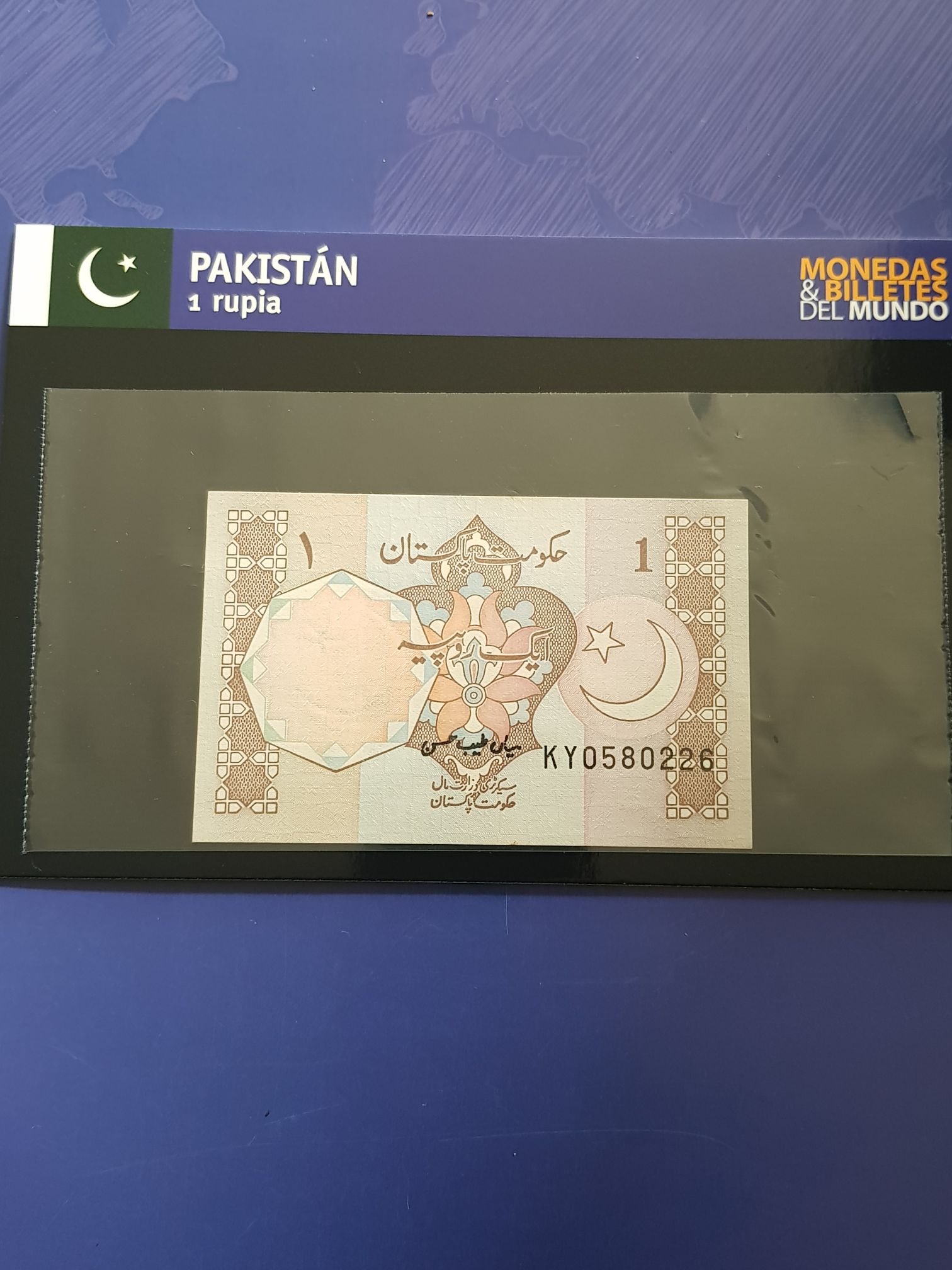 1 Peso S/C ( con sobre fecha 1900 sobre 800 )