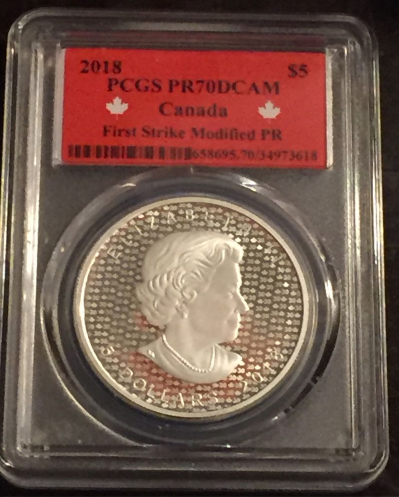 2018 Mapleleaf  coin collectible - Main Image 2