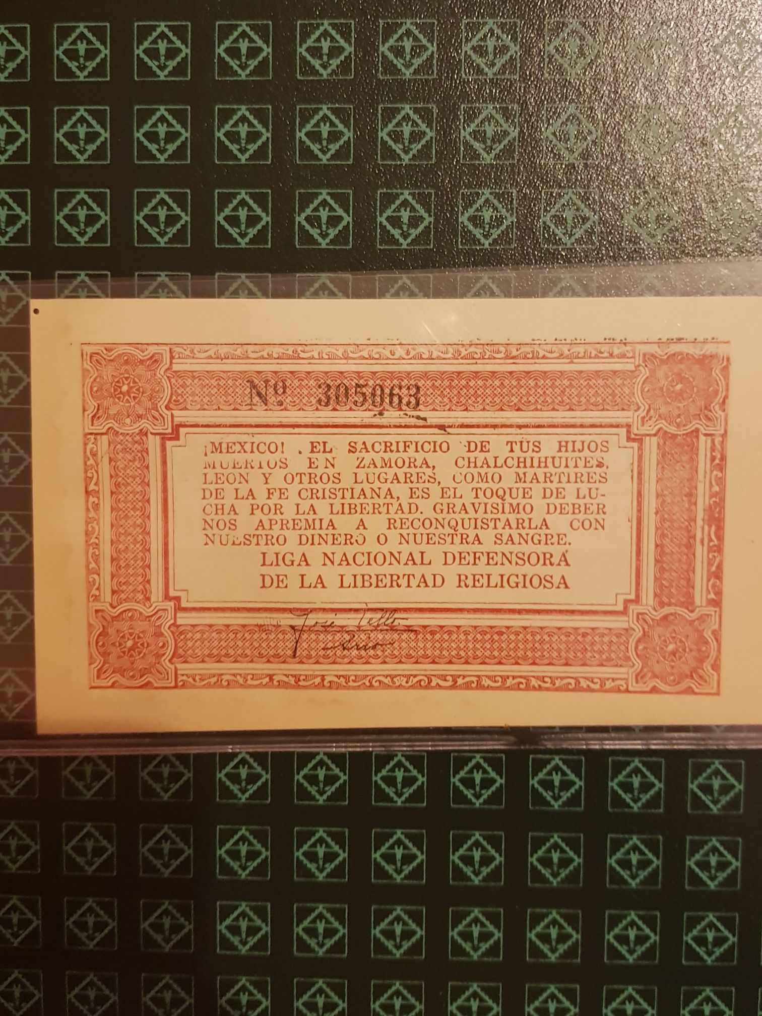 .20 Centavos Libertad  coin collectible - Main Image 2