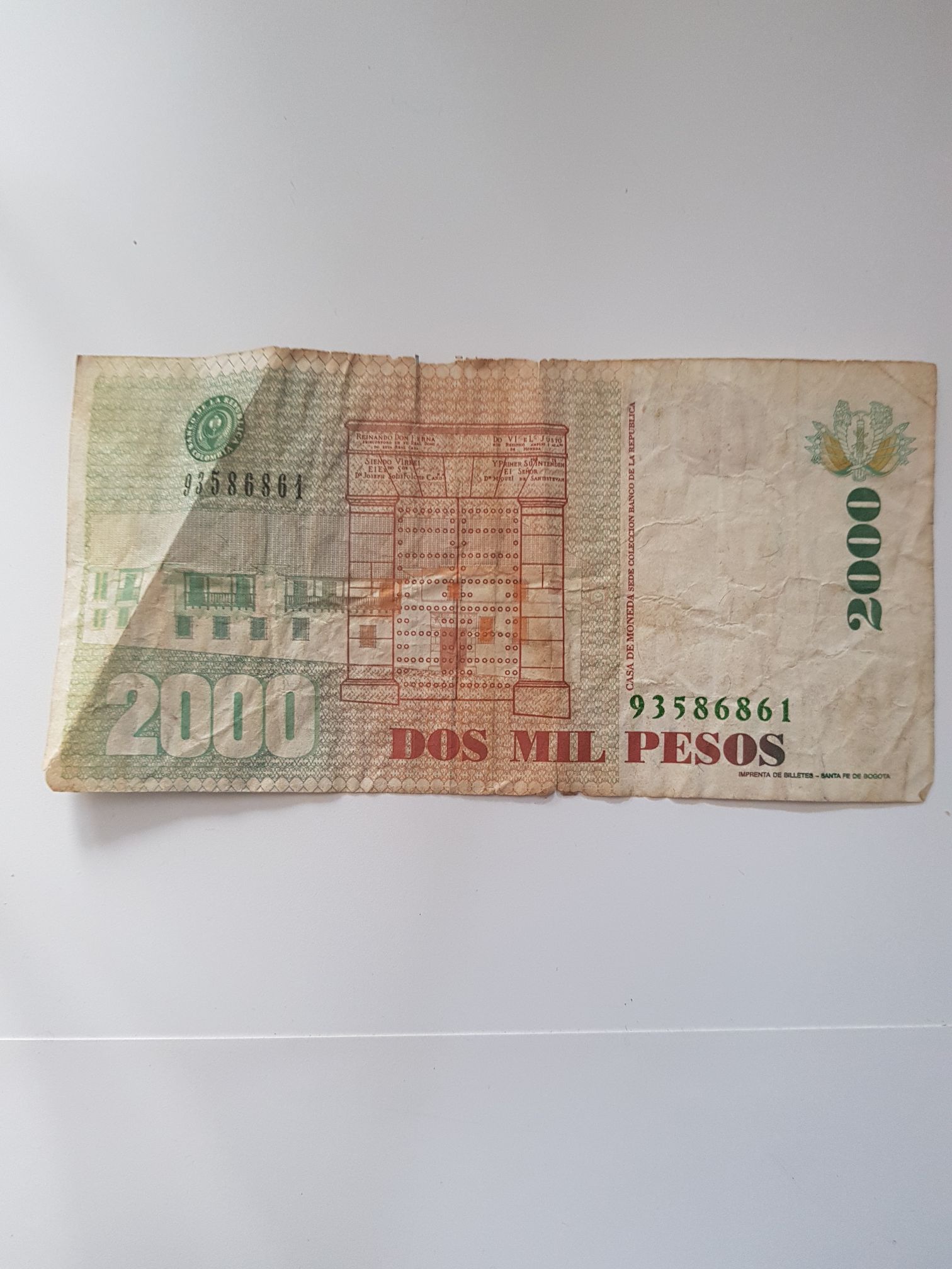 2000 Dos Mil Pesos  coin collectible - Main Image 2