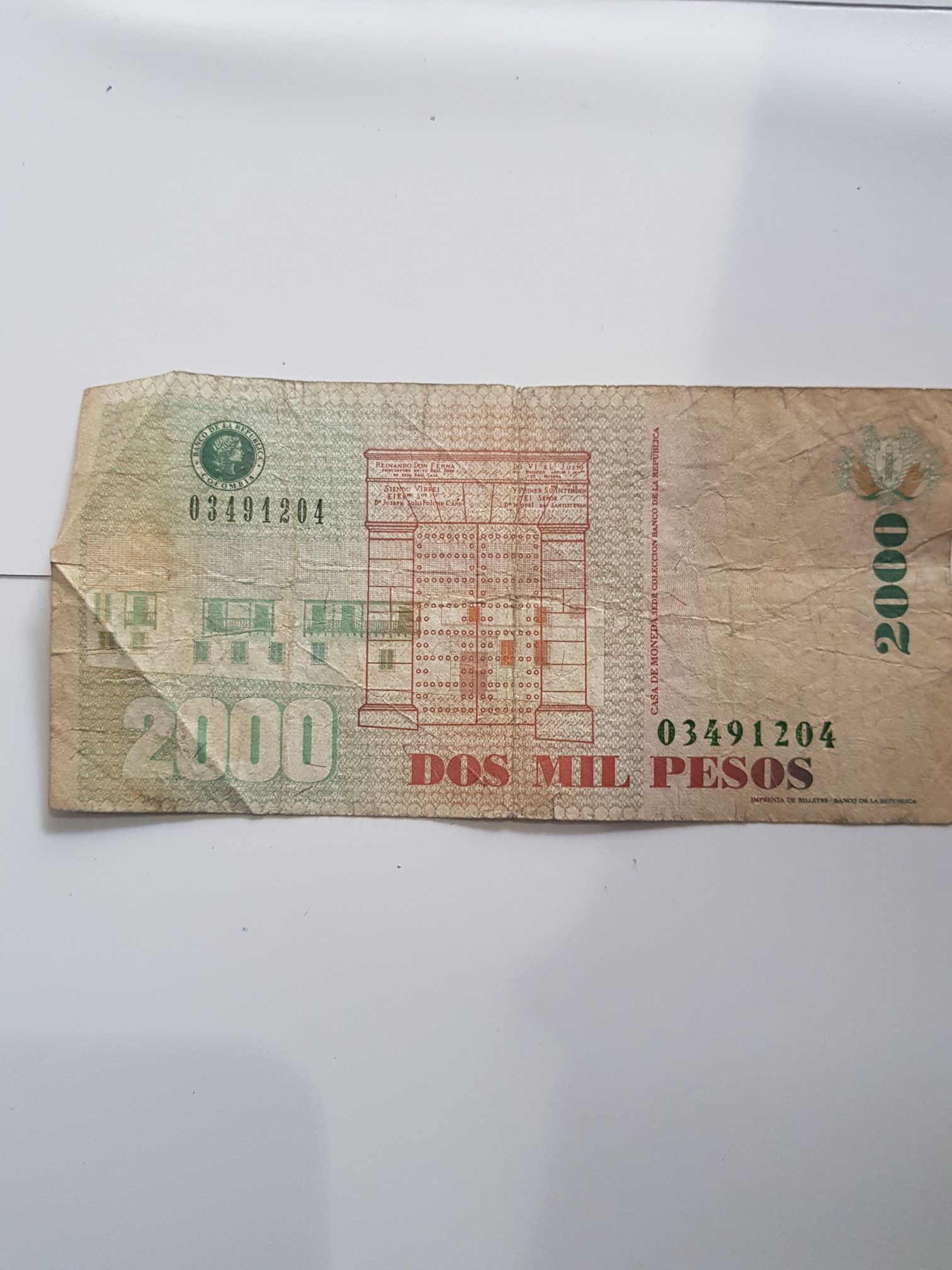 2000 Dos Mil Pesos  coin collectible - Main Image 2