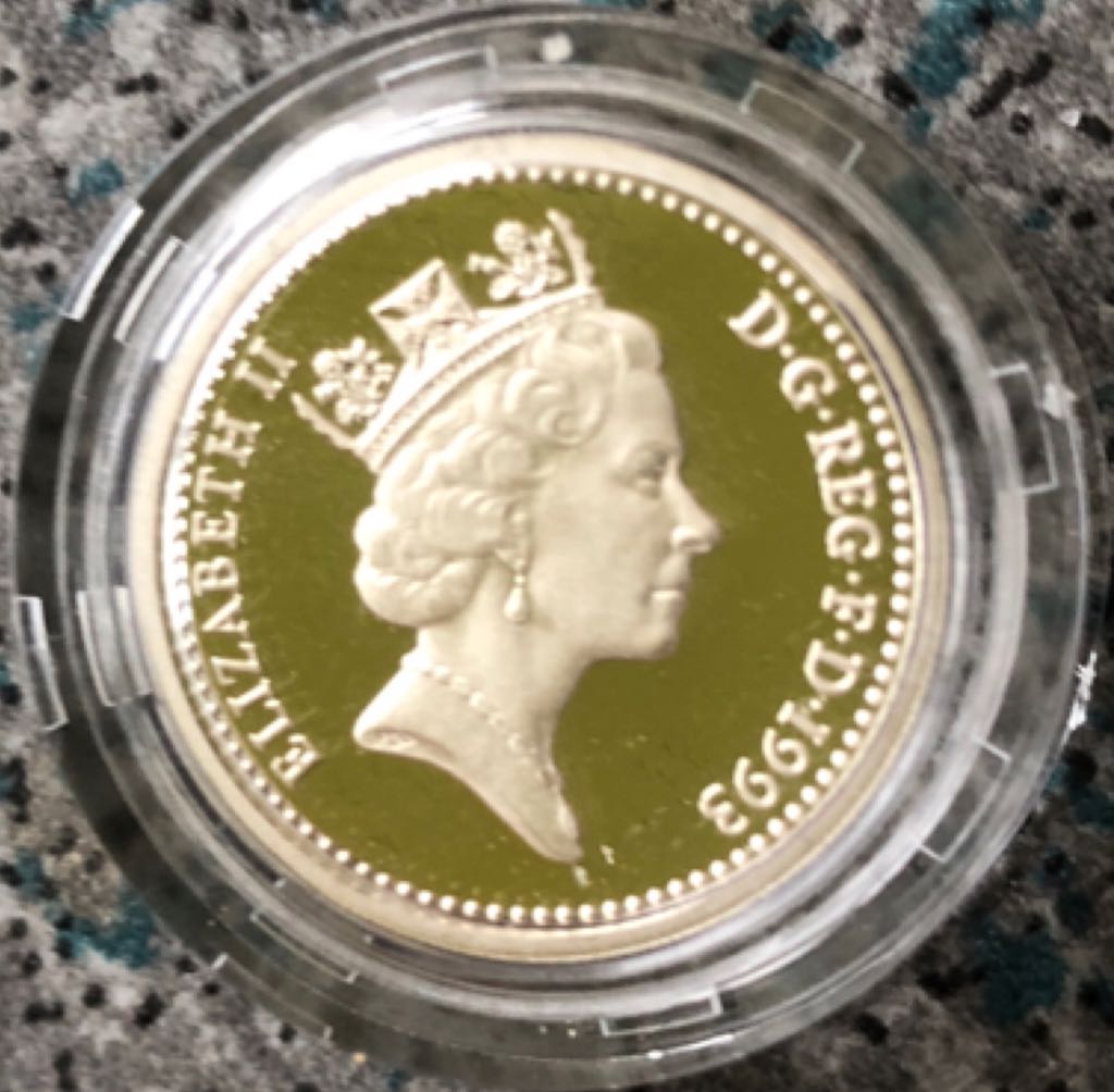 £1 Royal Arms  coin collectible - Main Image 2