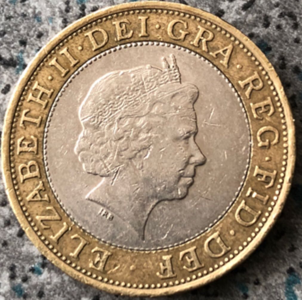 £2 Steam Locomotive  coin collectible - Main Image 2