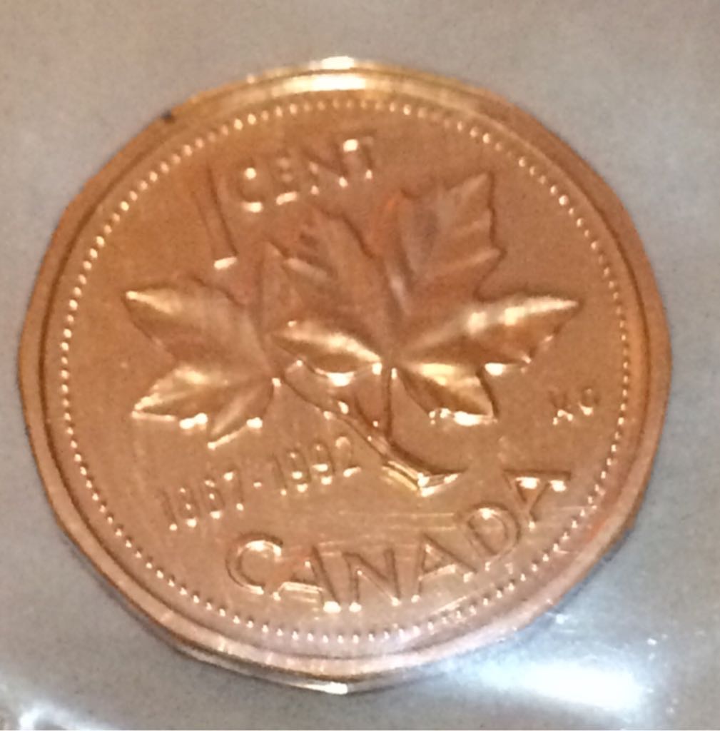 Constantine I Centenionalis AE3 (NGC) (2)