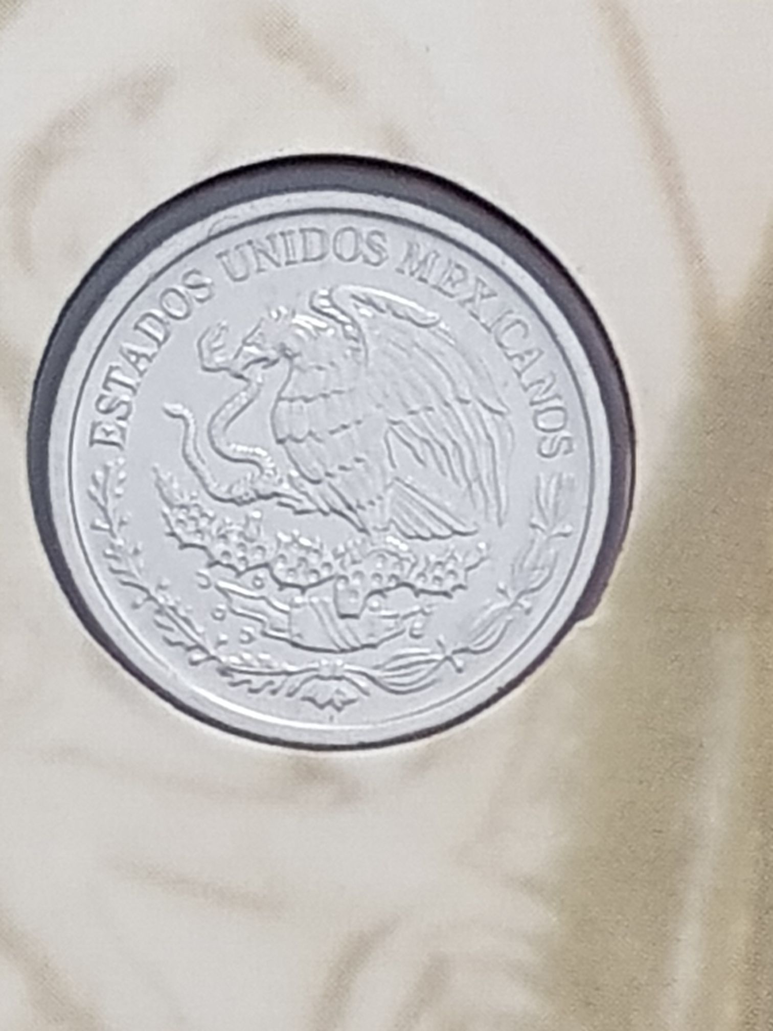 .10 Centavos  coin collectible - Main Image 2