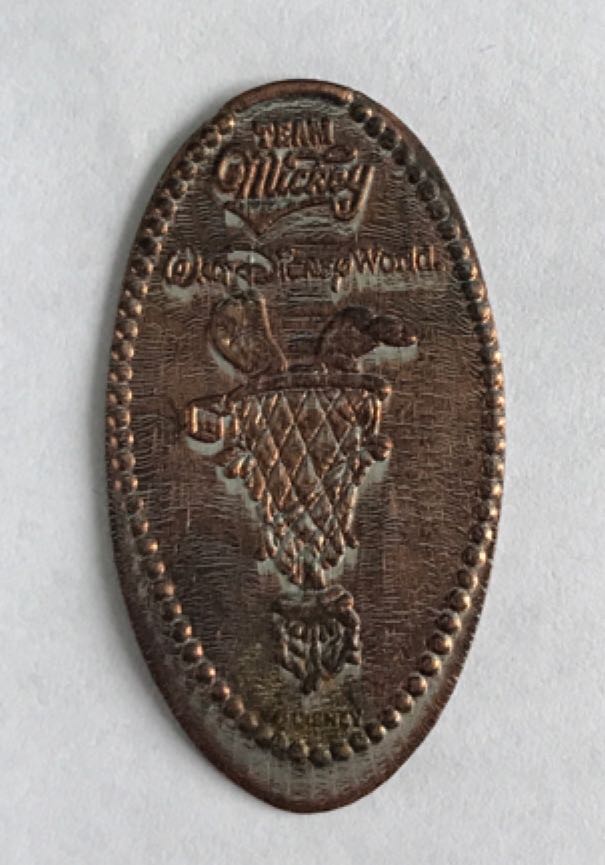 Team Mickey — Donald  coin collectible - Main Image 1