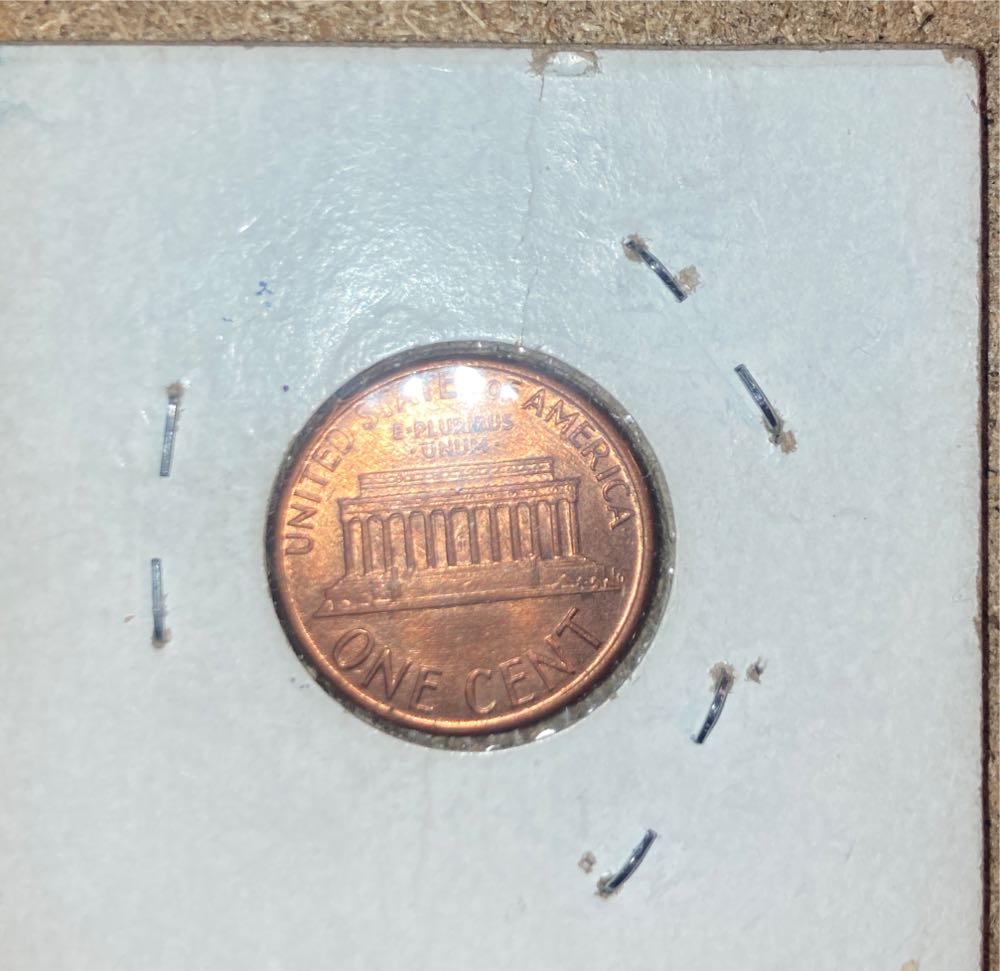 1986 Lincoln Memorial Cent P D  coin collectible - Main Image 4