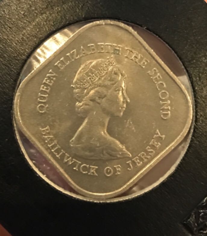 BJ: 1981 1 pound Square   coin collectible - Main Image 2