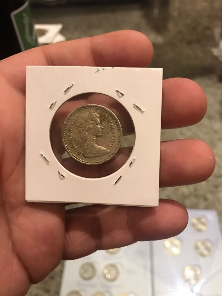 England 1983 1£  coin collectible - Main Image 2