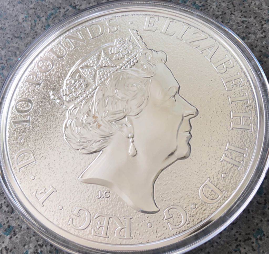 2017 £10 Lion Of England 10oz  coin collectible - Main Image 2
