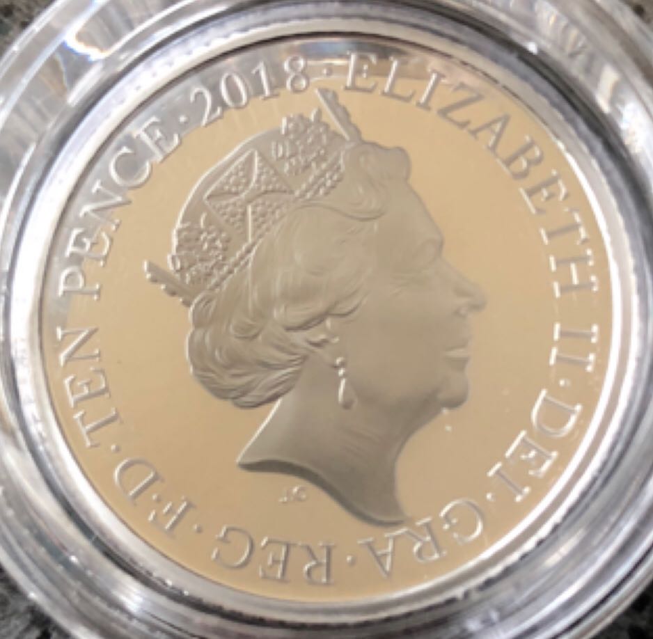 2019 10p Bond James  coin collectible - Main Image 2