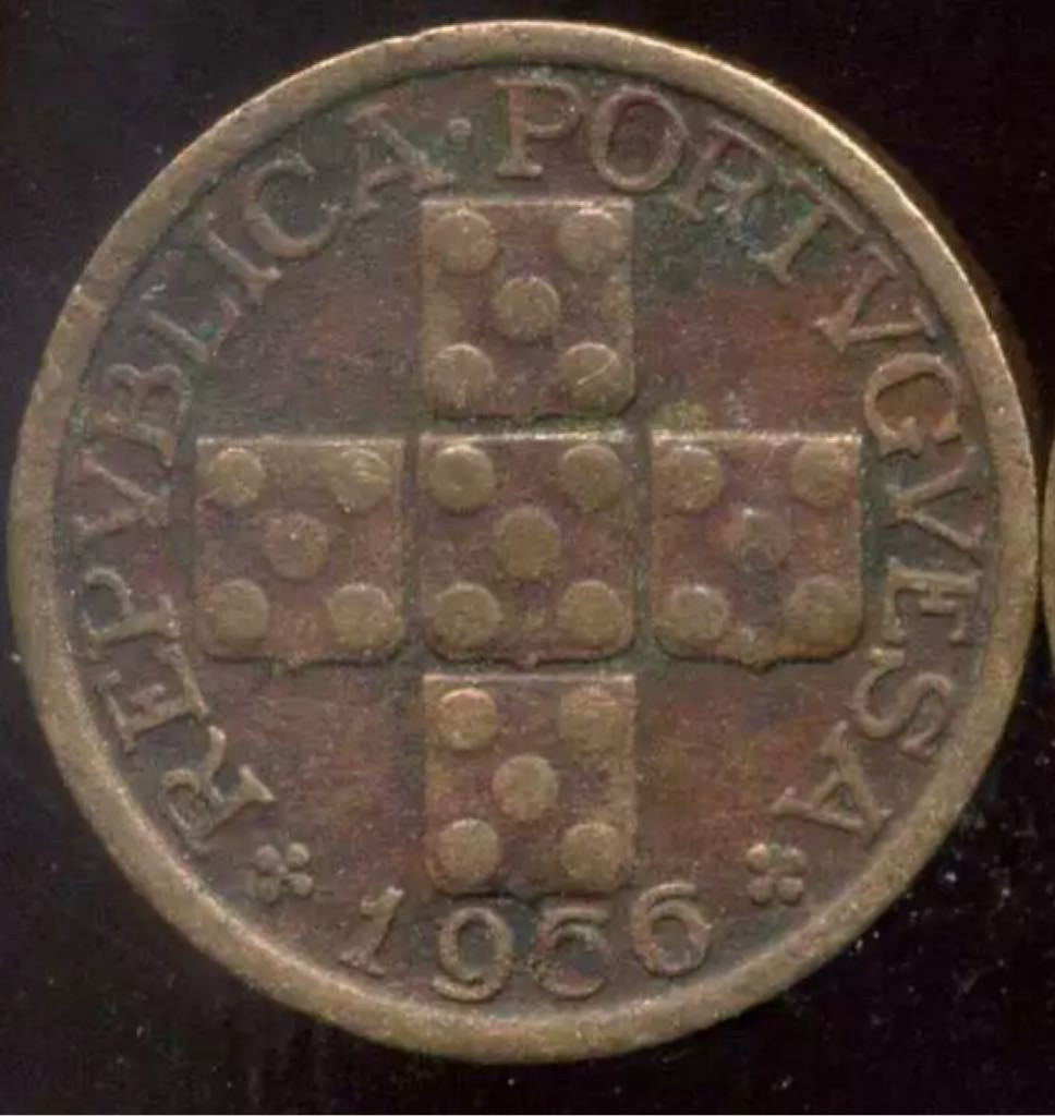 Portugal 10 Centavos  coin collectible - Main Image 2
