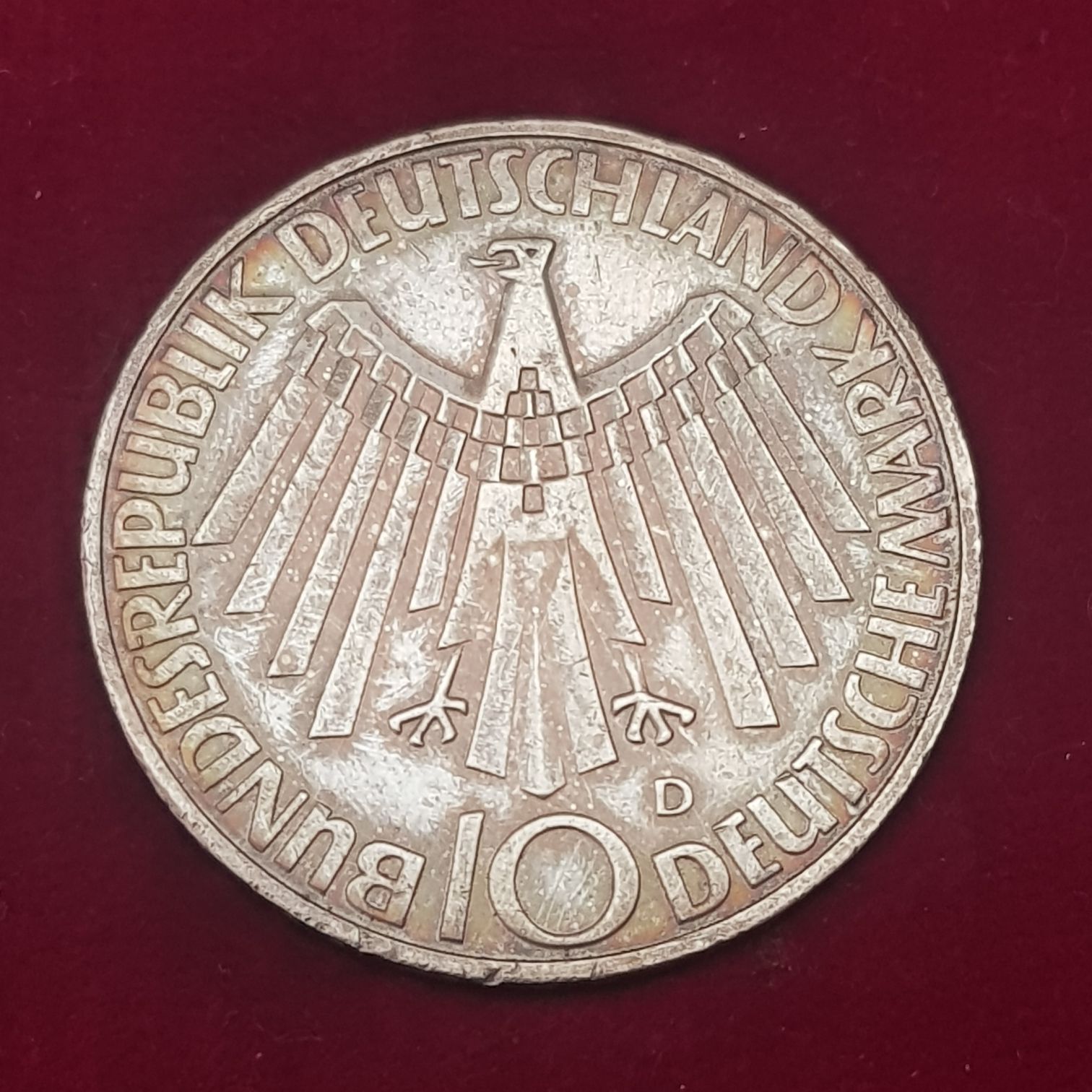 10 Marcos ( D )  coin collectible - Main Image 2