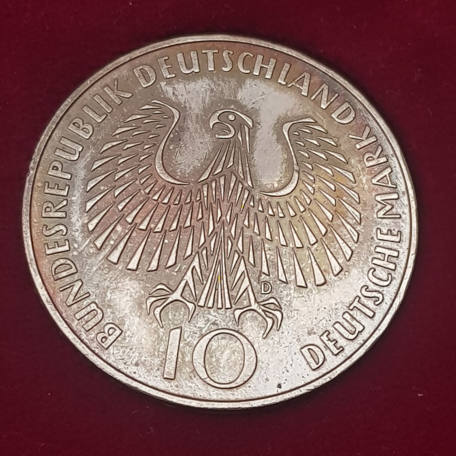 10 Marcos ( D )  coin collectible - Main Image 2