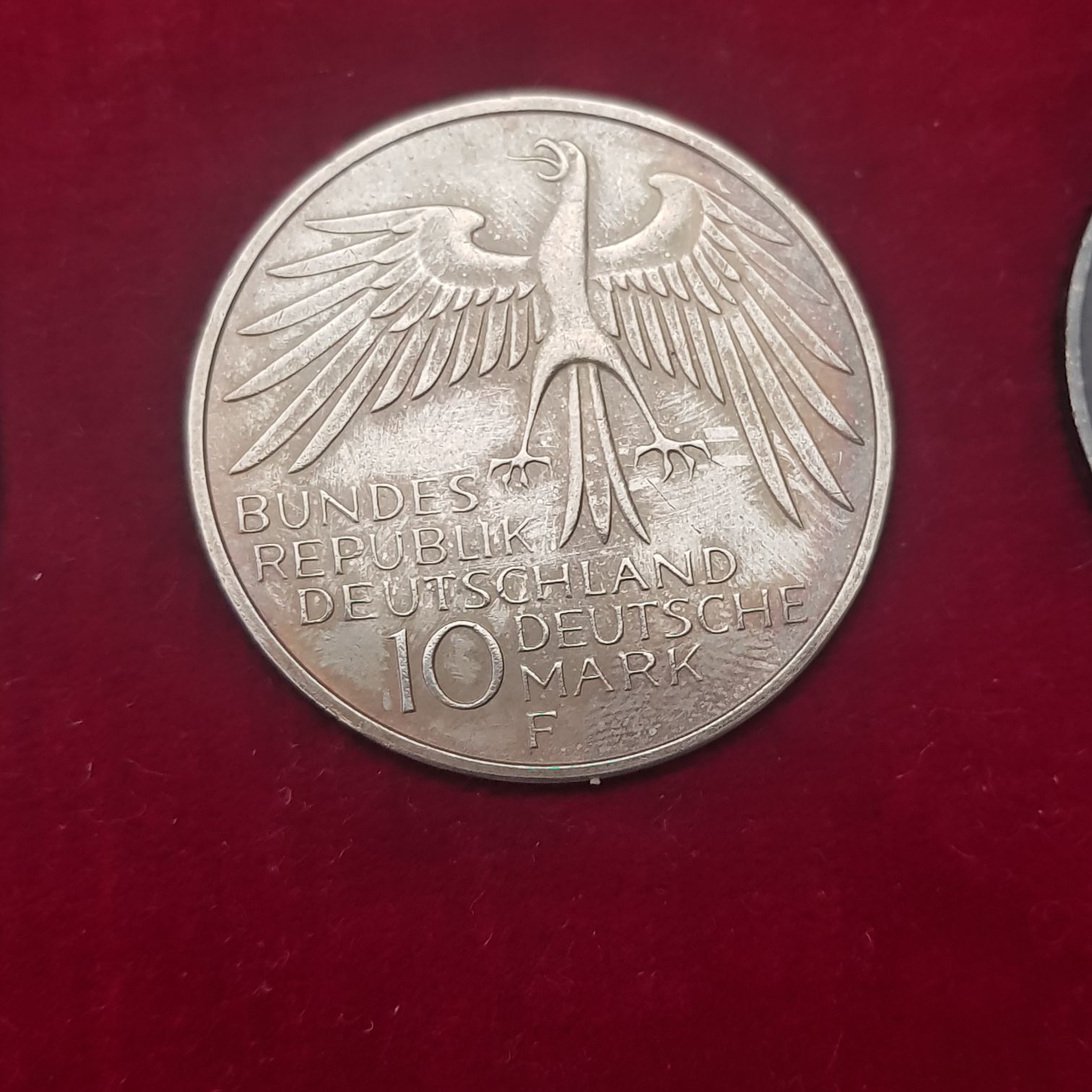 10 Marcos ( F )  coin collectible - Main Image 2