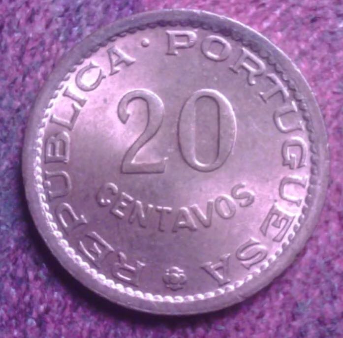 Mozambique 20 Centavos  coin collectible - Main Image 2