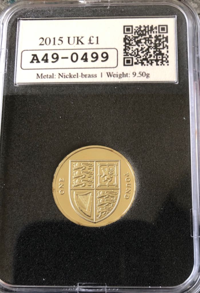 2015 £1 Royal Shield Of Arms  coin collectible - Main Image 2