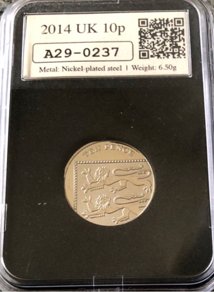 2014 10p Royal Shield Of Arms  coin collectible - Main Image 2