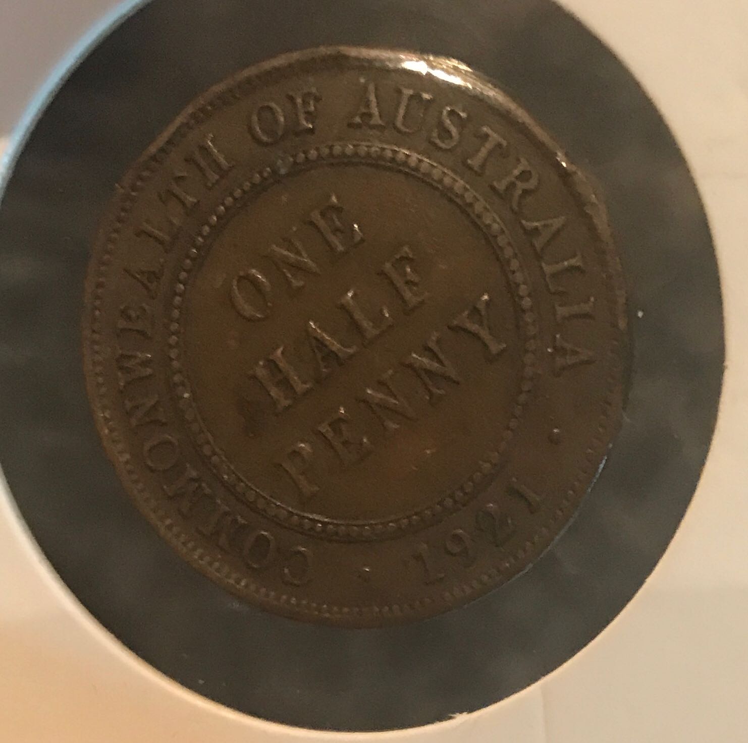 1921 Australian Half Penny  coin collectible - Main Image 3
