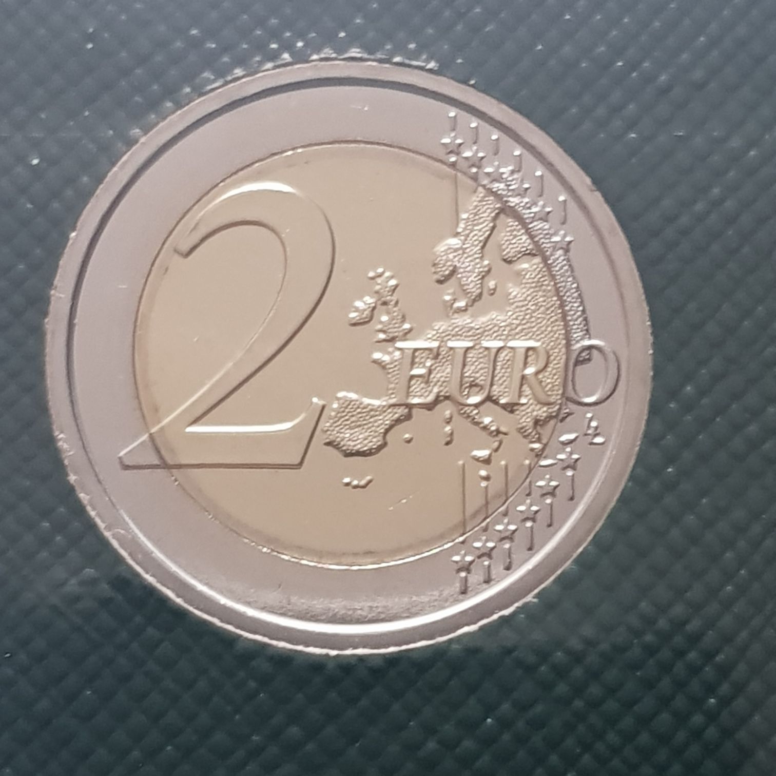 2 Euros