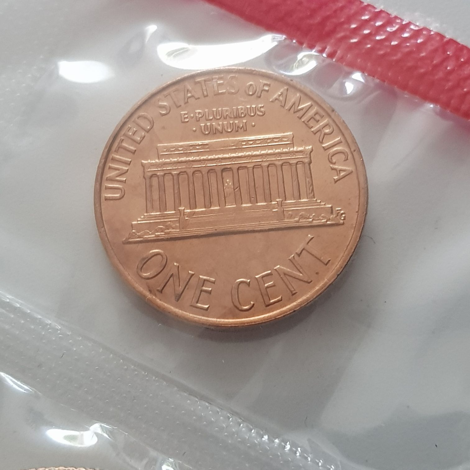 .01 Centavo De Dólar  coin collectible - Main Image 2