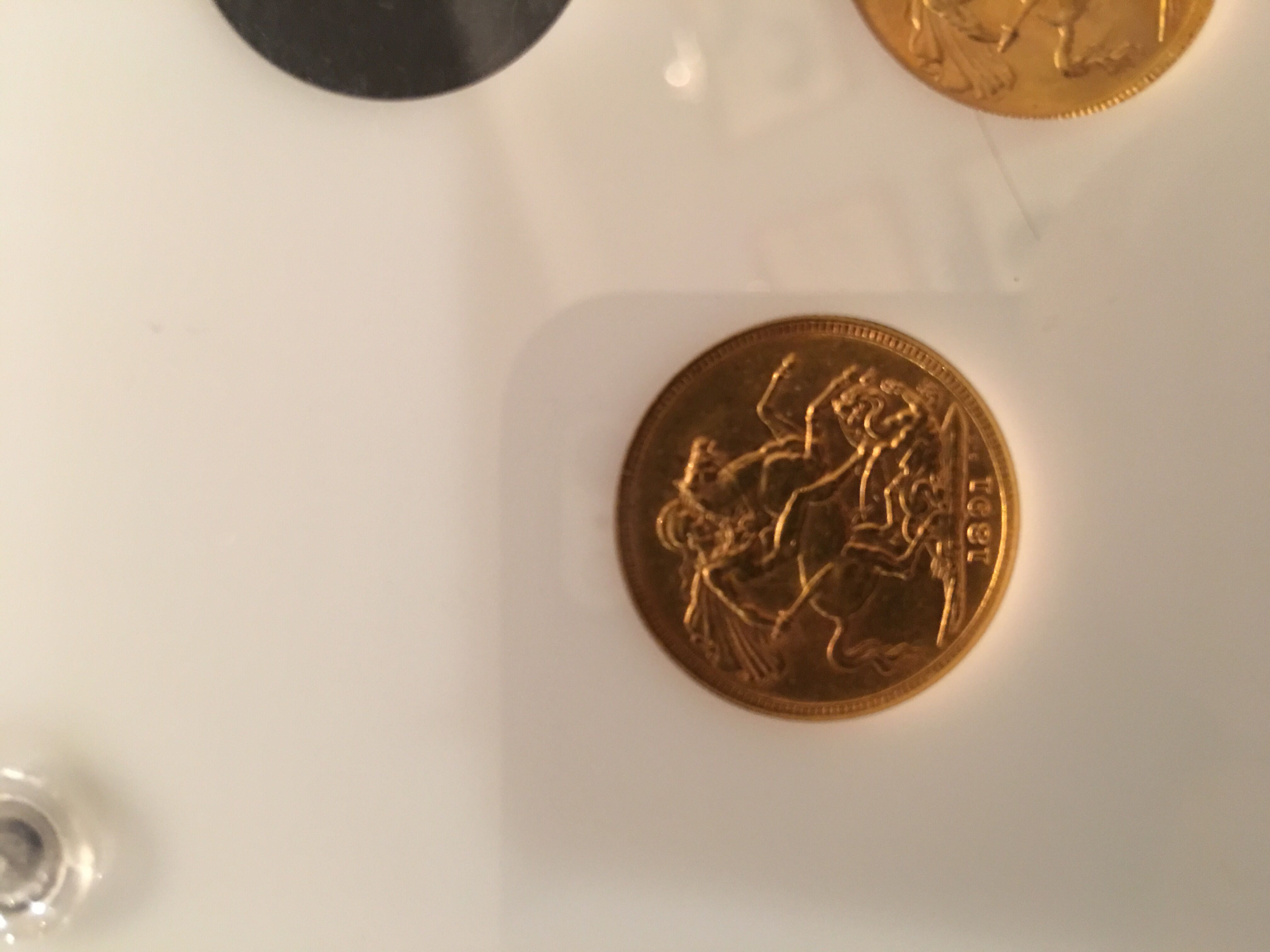 British Sovereign Victoria Jubilee  coin collectible - Main Image 2