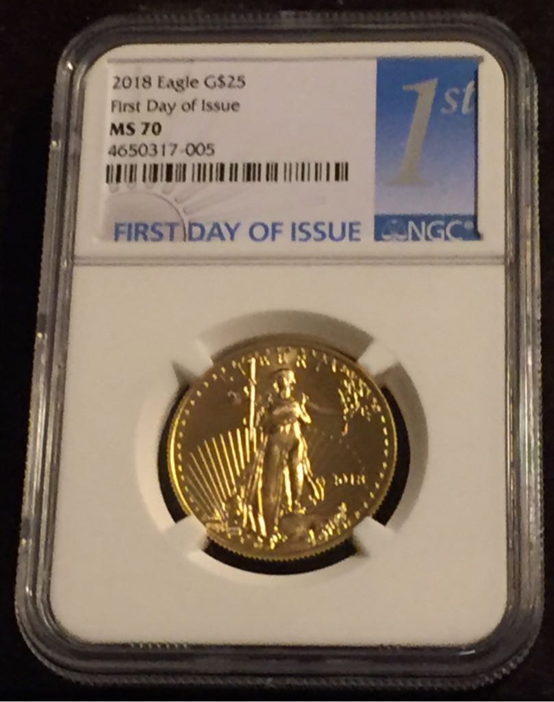 2018 Niue $2 Silver - Mickey 90th