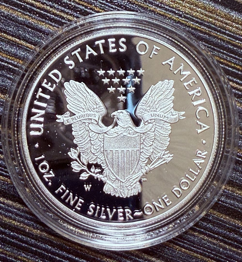2019 American Eagle One Ounce Silver Proof  coin collectible [Barcode 704786030007] - Main Image 4