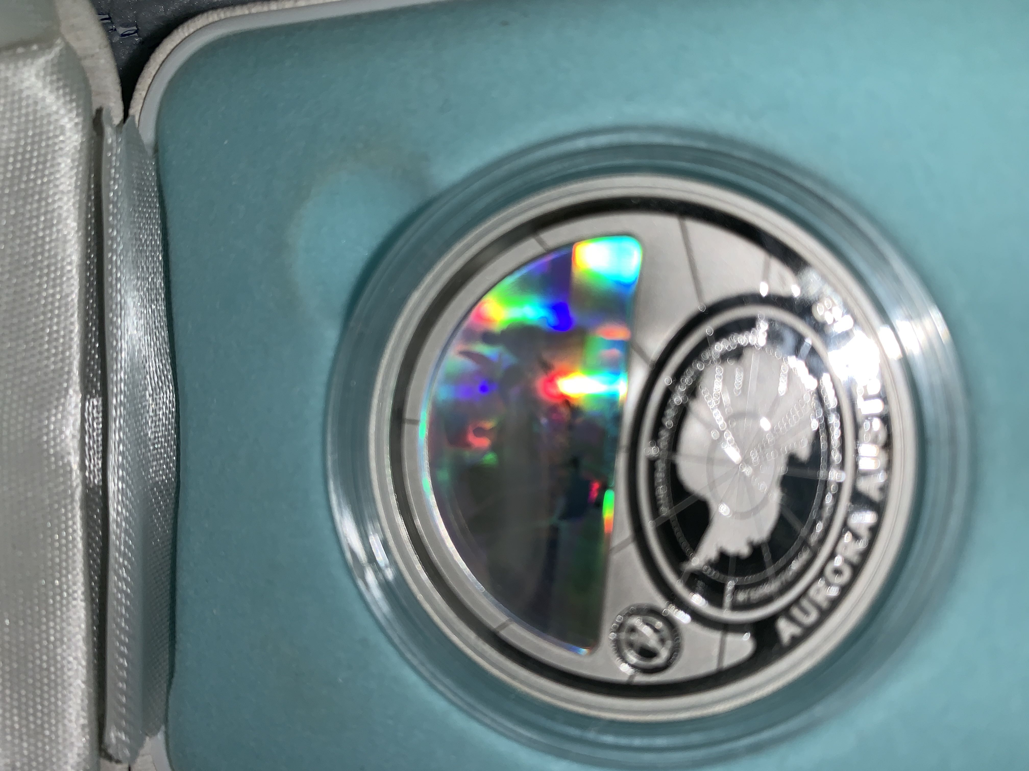 Aurora Australis  coin collectible [Barcode 9314688021808] - Main Image 1