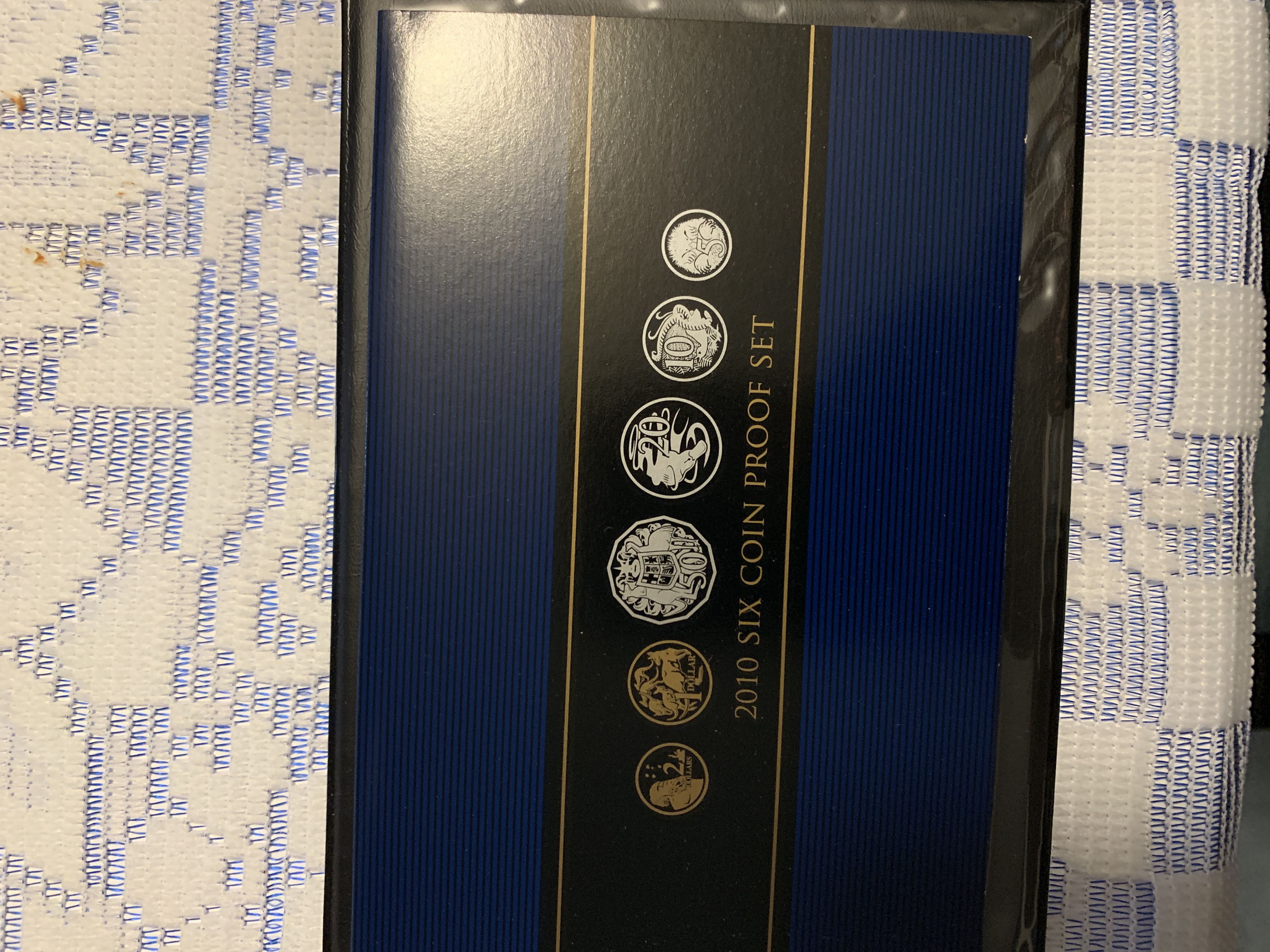 Six Proof Coin Set  coin collectible [Barcode 9314688033801] - Main Image 2