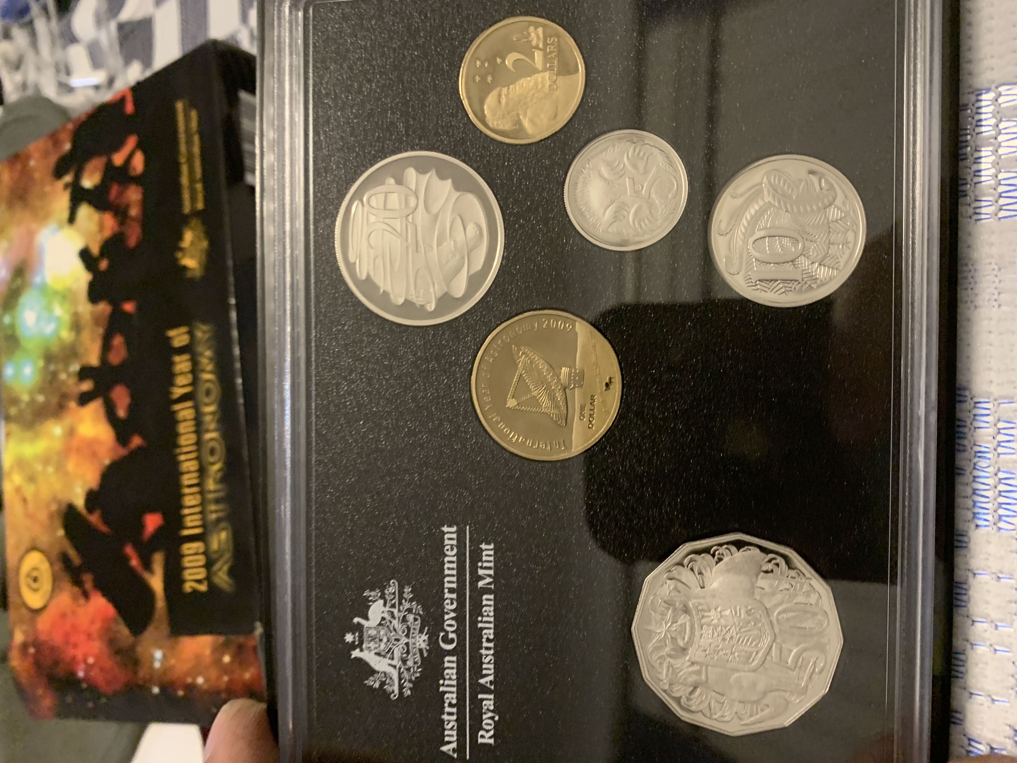 2009 Six Coin Proof Set  coin collectible [Barcode 9314688033009] - Main Image 1
