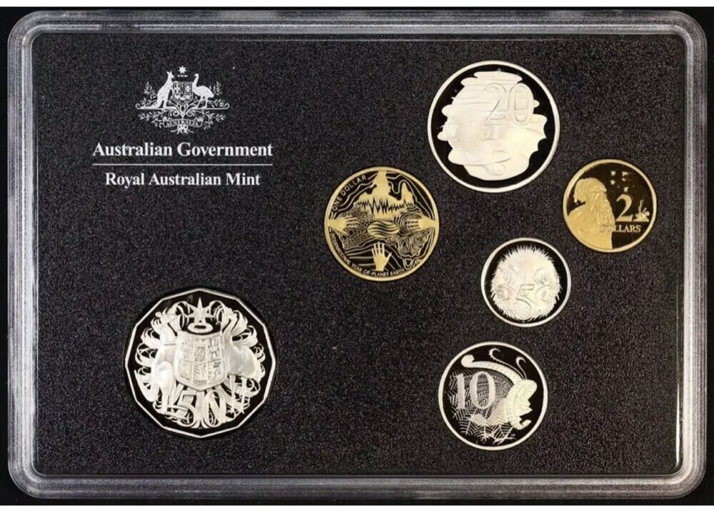 Royal Australian Mint Six Proof Set New In Box International Year Of Earth  coin collectible [Barcode 9314688033603] - Main Image 4
