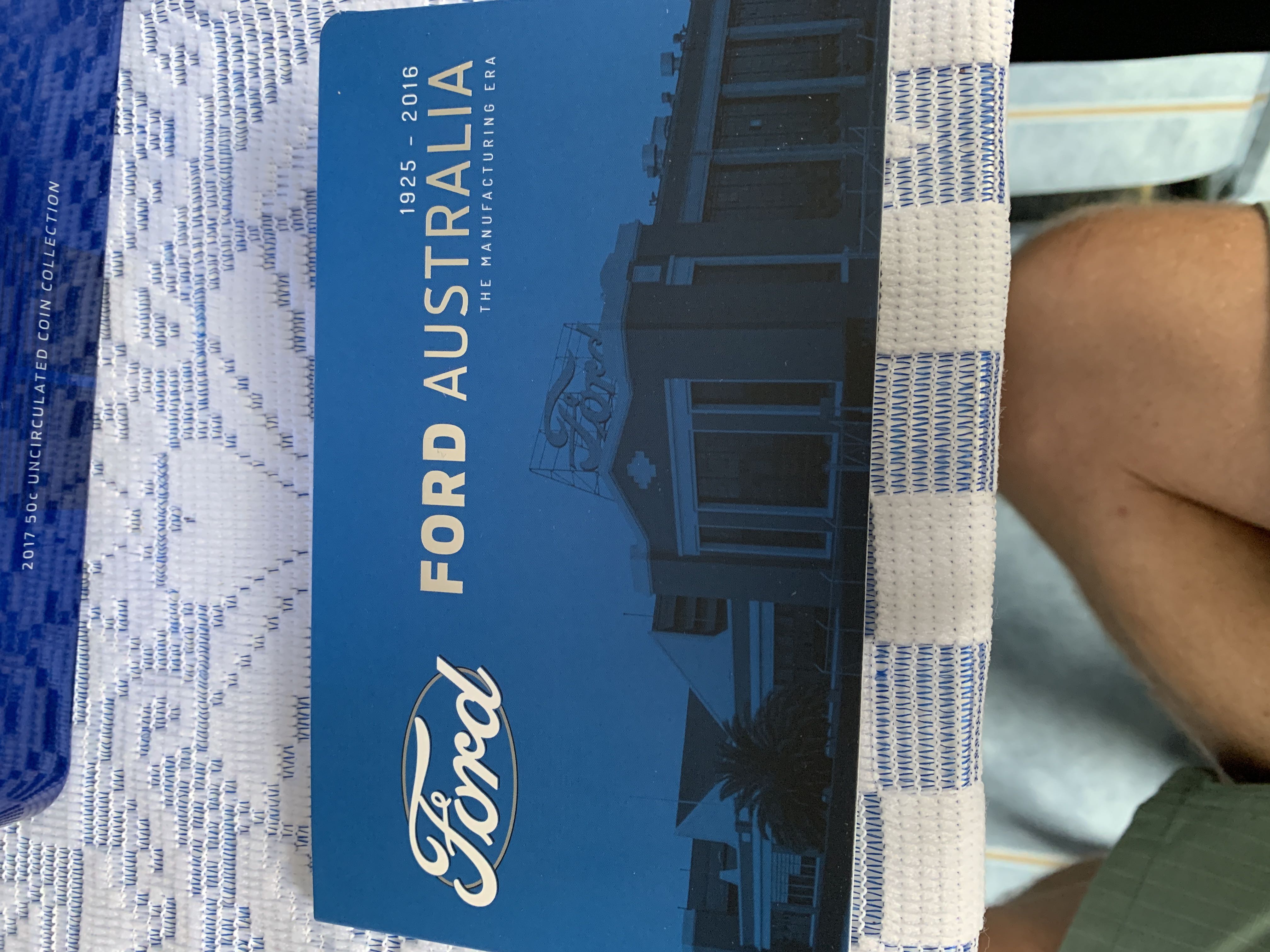 Ford Classic Collection   coin collectible [Barcode 9314683116059] - Main Image 2