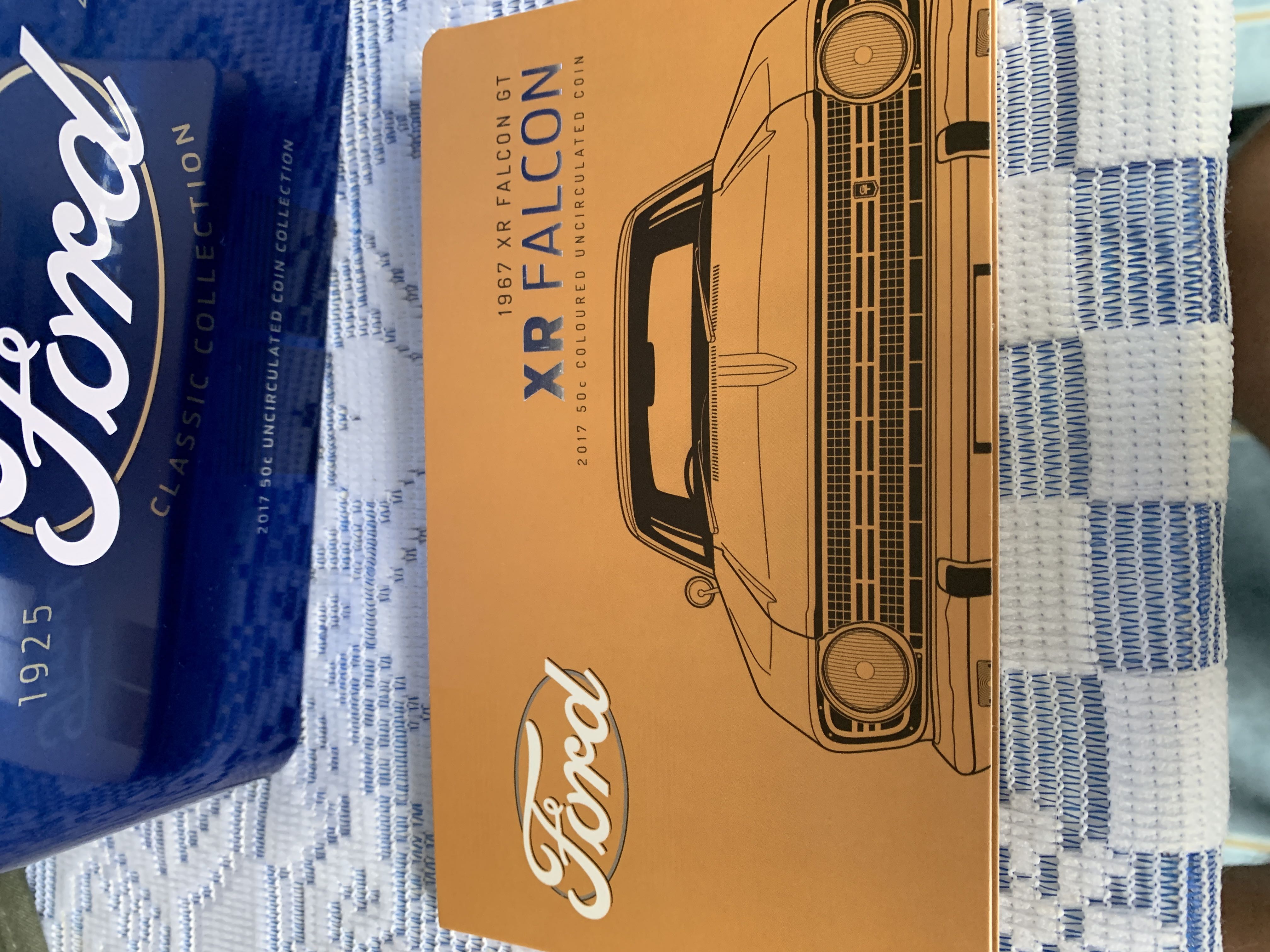 Ford Classic Collection   coin collectible [Barcode 9314683115885] - Main Image 2