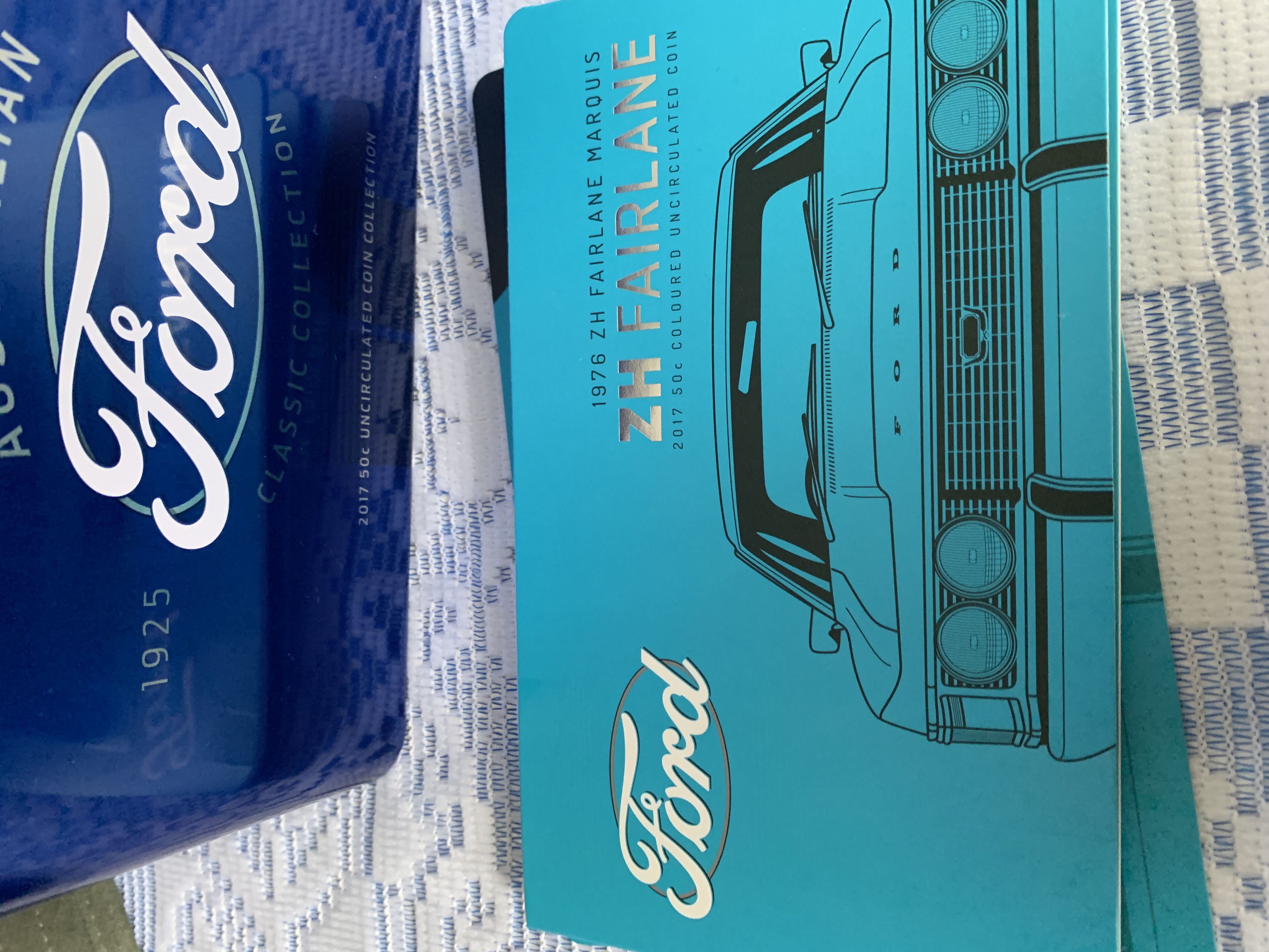 Ford Classic Collection   coin collectible [Barcode 9314683115977] - Main Image 2