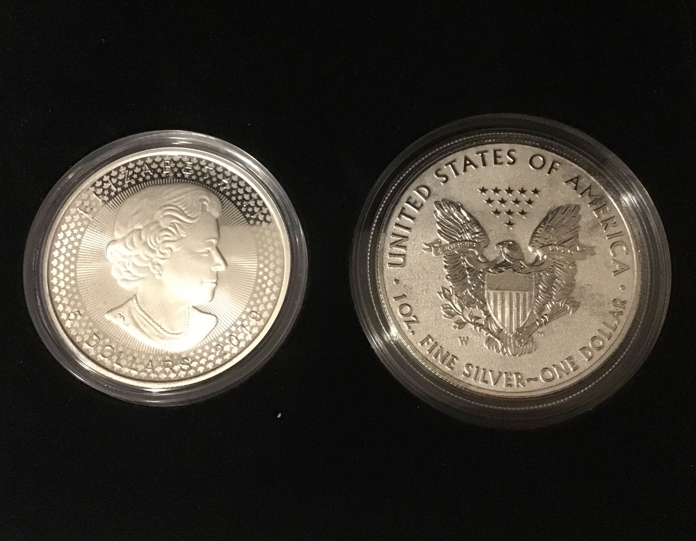 RCM/USM - Pride of Two Nations  coin collectible [Barcode 623932098824] - Main Image 2