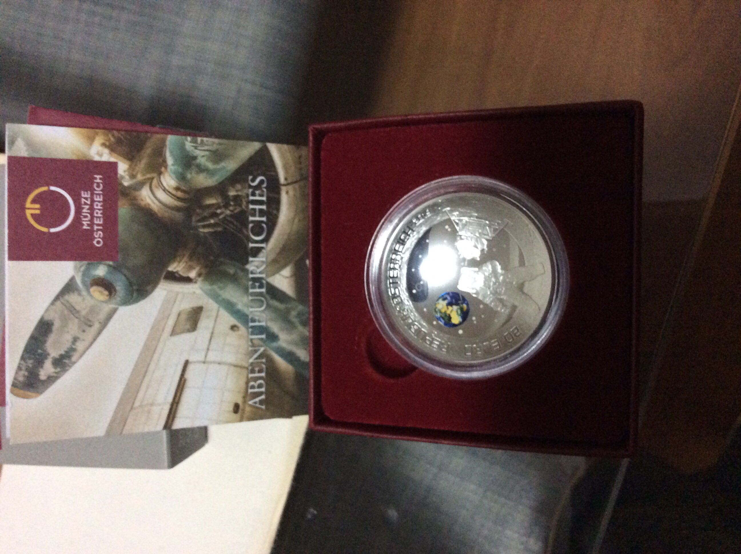 50th Anniversary Of The Moon Landing  coin collectible [Barcode 9120042105455] - Main Image 2