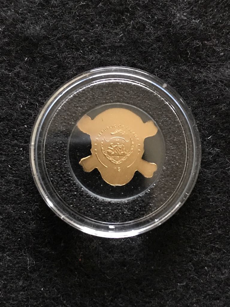 Golden Pirate Skull  coin collectible - Main Image 2