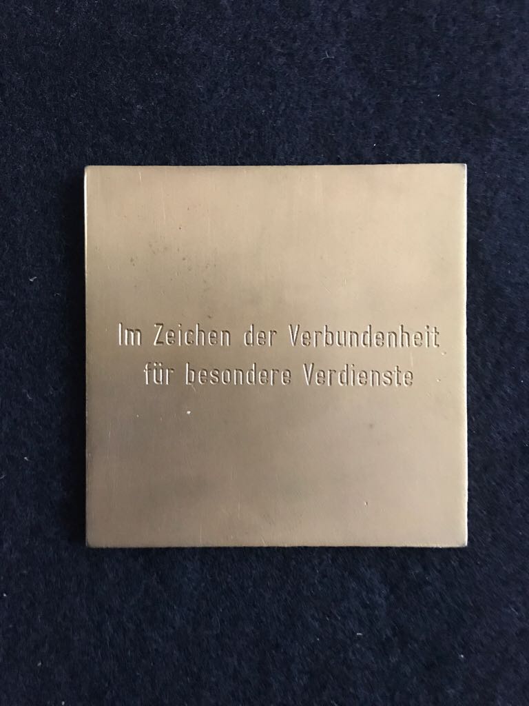 London - Munich Athletics Plaque  coin collectible - Main Image 2