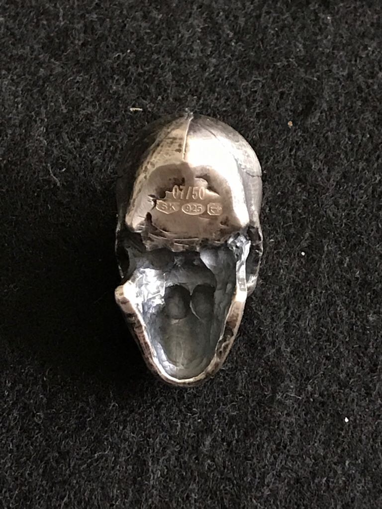 Silver Skull  coin collectible - Main Image 2