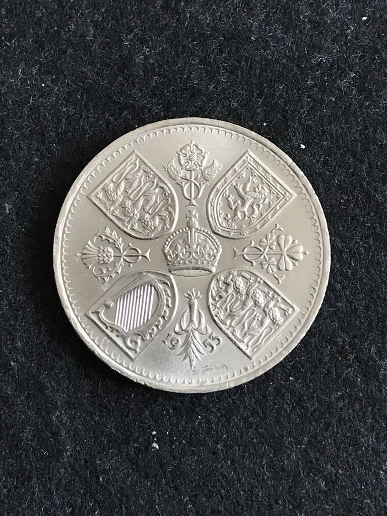 QEII Coronation Crown  coin collectible - Main Image 2