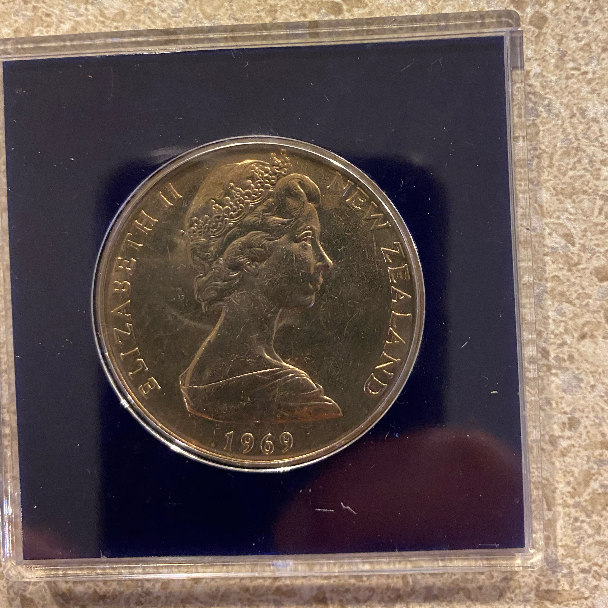 New Zealand One Dollar Coin  coin collectible - Main Image 2