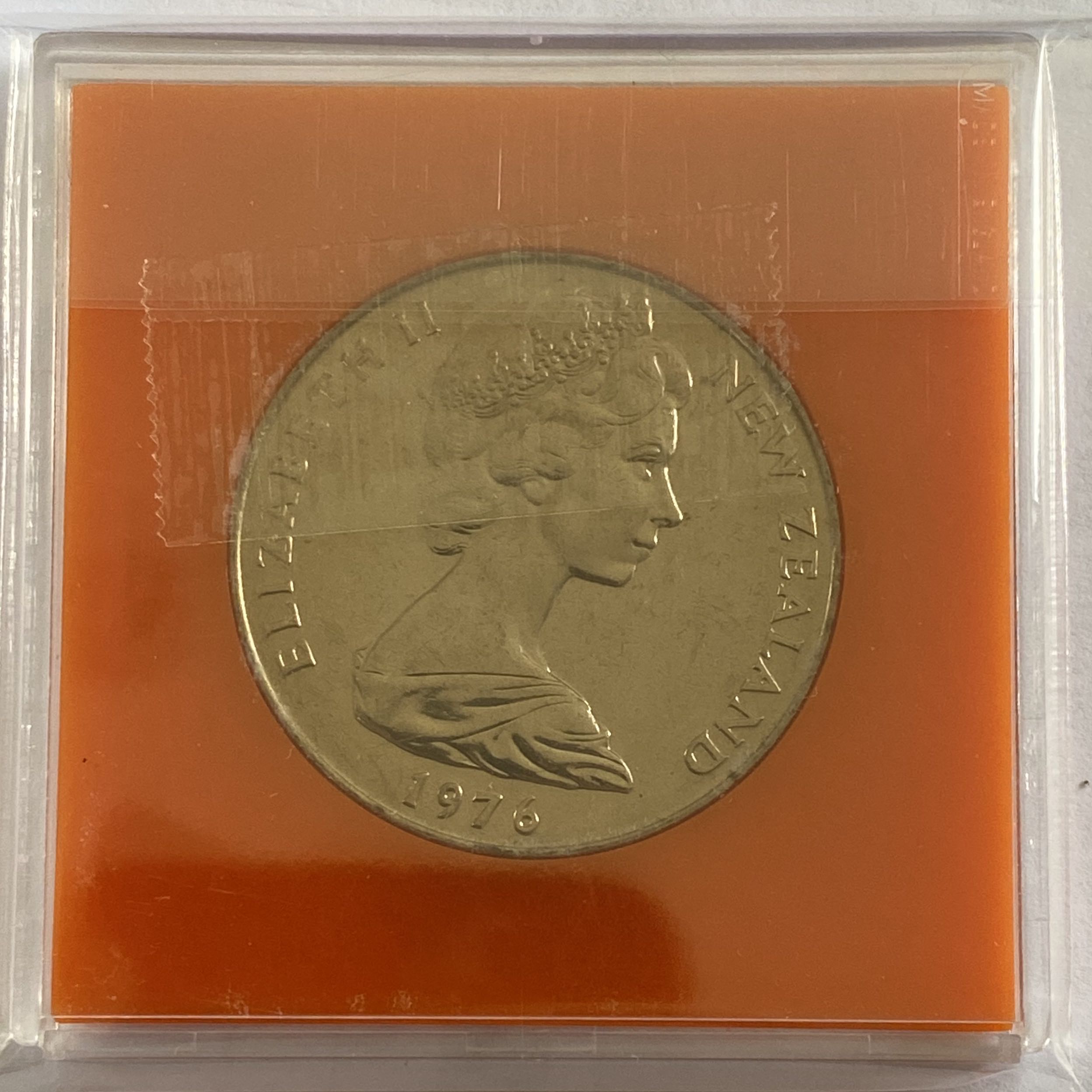 New Zealand One Dollar Coin  coin collectible - Main Image 2