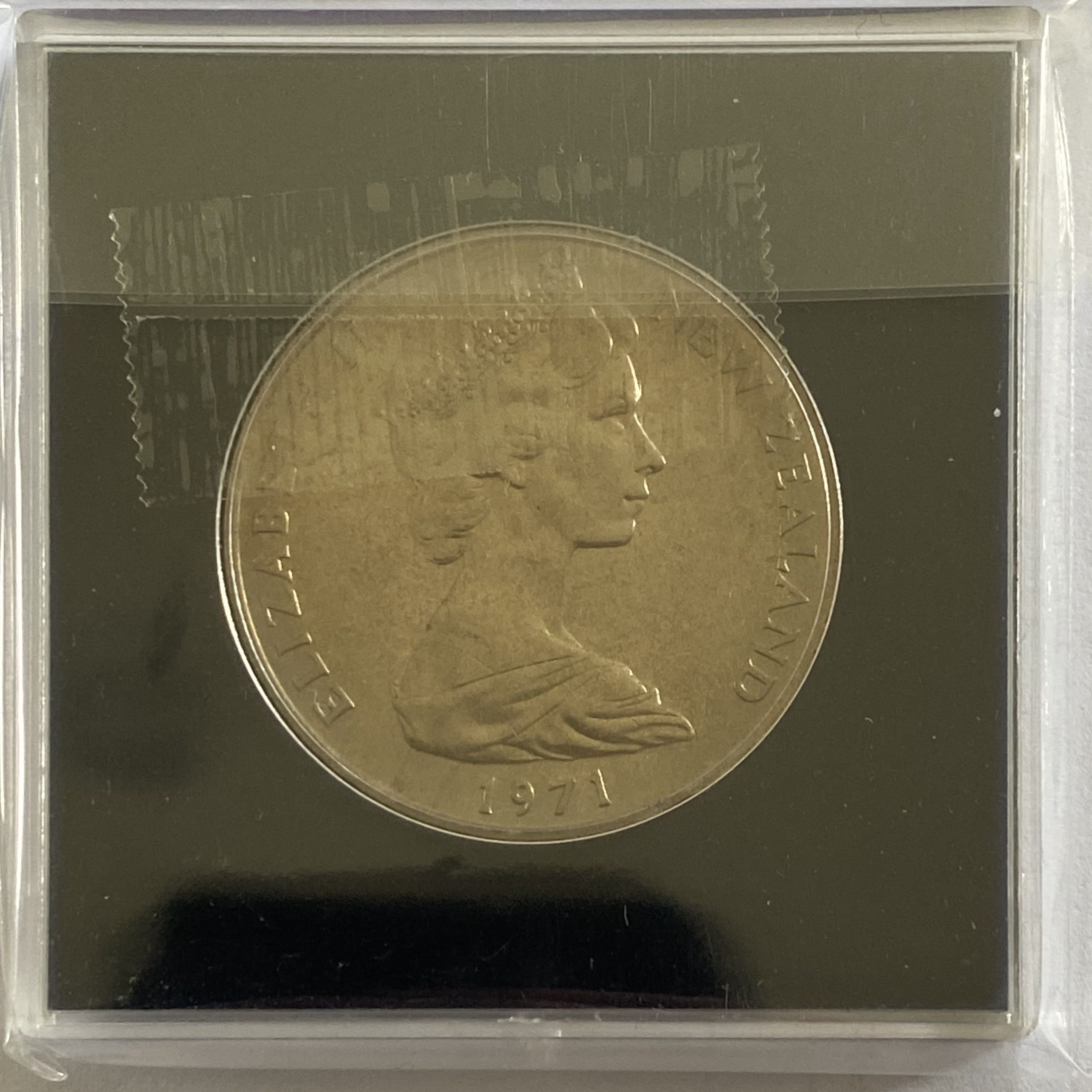 New Zealand One Dollar Coin  coin collectible - Main Image 2