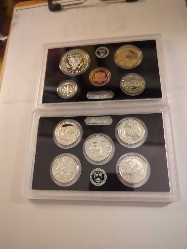 B. 2017 S U.S Mint Silver Proof Set  coin collectible [Barcode 704785960749] - Main Image 3