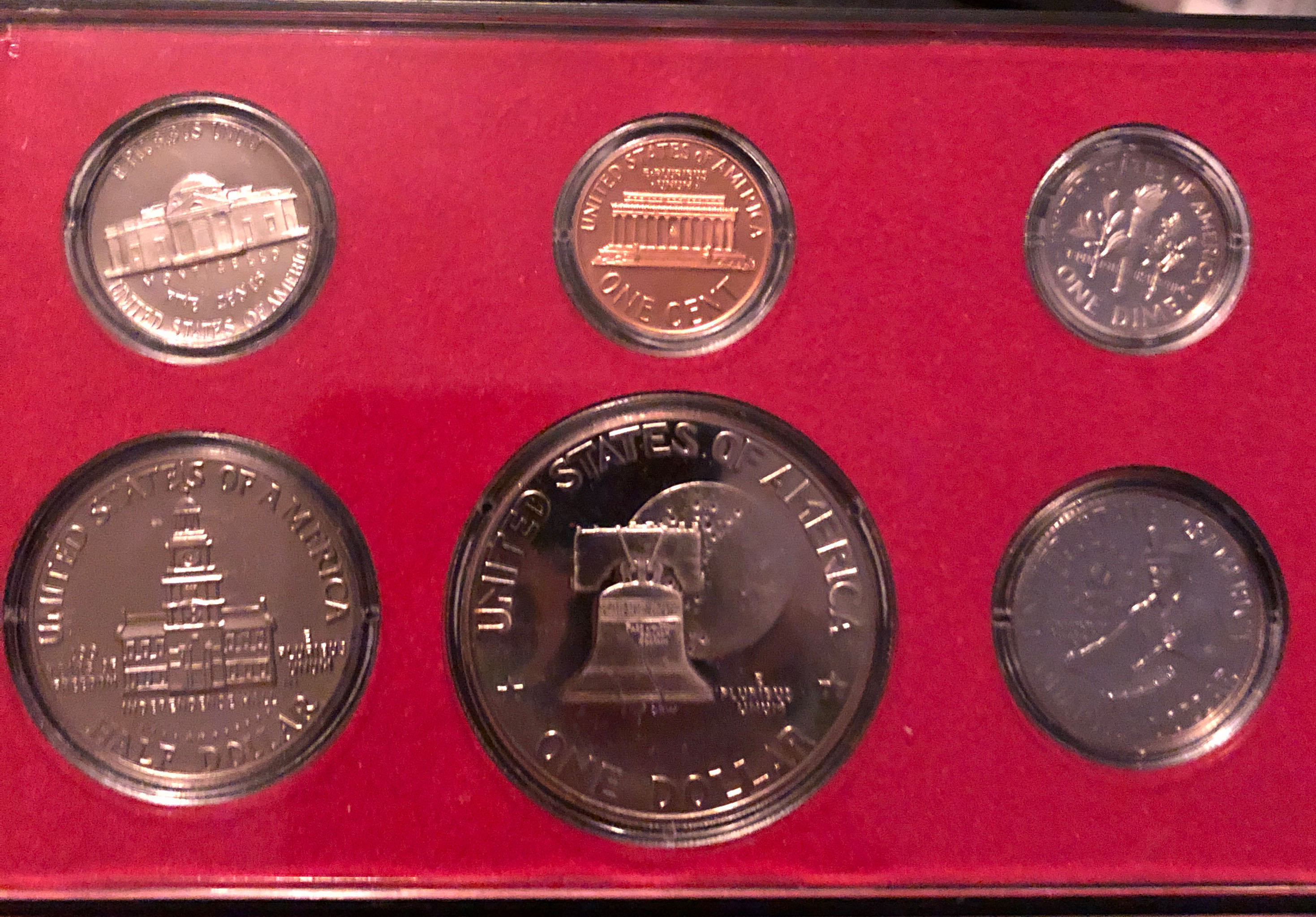 1975 Proof Set  coin collectible - Main Image 3