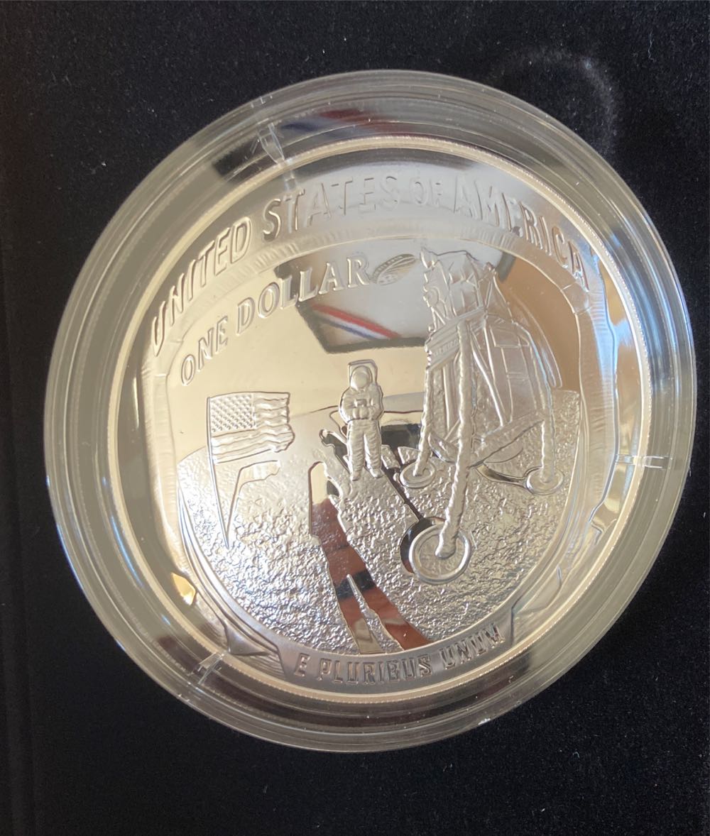 Apollo 11 50th Anniversary  coin collectible [Barcode 704786030908] - Main Image 2